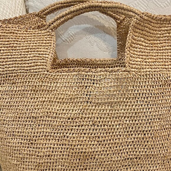 Woven Raffia Carryall Tote - Picture 5 of 6